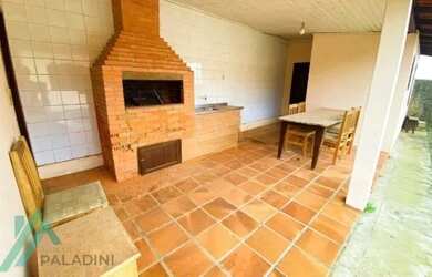 Imagem 14: Venda casa no Village em Imbituba Suíte, edícula gourmet e amplo quintal