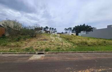 Imagem: O terreno possui 302m² de Área e Imóvel novo e está localizado