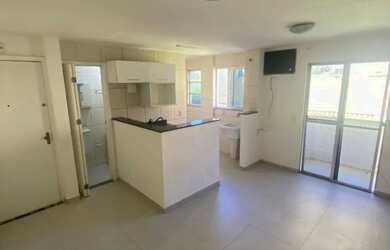 Imagem 7: Recreio Apto 1qto de frente com varanda atrás do Recreio Shopp