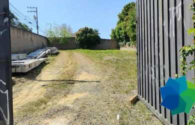 Imagem: O terreno possui 960m² de Área e está localizado em Jardim