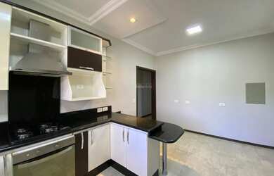 Imagem 12: SOBRADO COM SALA COMERCIAL À VENDA NO JARDIM FLAMINGOS EM ARAPONGAS