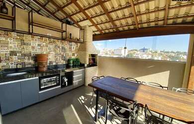 Imagem: O apartamento na cobertura possui 3 Dormitórios, 2 Banheiros