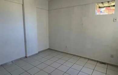 Imagem: O apartamento para alugar possui 3 Dormitórios, 1 Banheiro