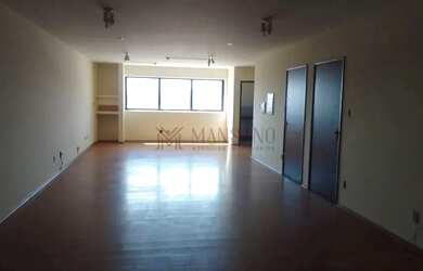 Imagem: O depósito possui 1 Vaga na garagem, 80m² de Área e está