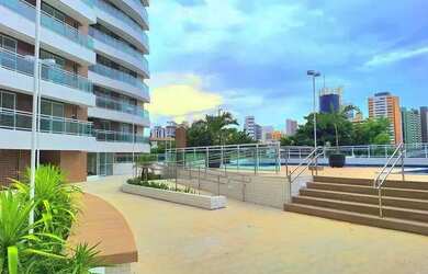 Imagem: O apartamento possui 3 Dormitórios, 3 Banheiros, 4 Vagas na