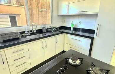 Imagem 14: Imóvel para aluguel possui 350 metros quadrados com 4 quartos