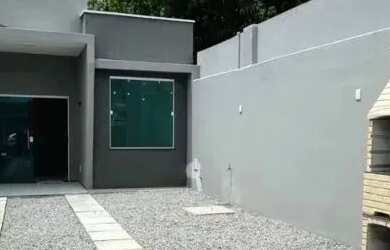 Imagem: A casa à venda possui 2 Dormitórios, 2 Banheiros, 2 Vagas