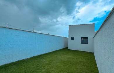 Imagem 12: Excelente casa 3/4 sendo 1 suíte localizada no bairro papagaio