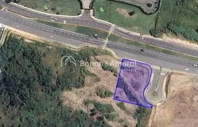 Imagem: O terreno à venda possui 2202m² de Área e Imóvel novo e