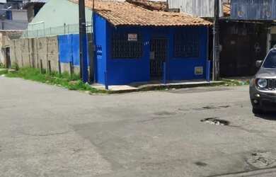 Imagem: A casa possui 2 Dormitórios, 2 Banheiros, 1 Vaga na garagem