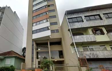 Imagem: O apartamento possui 3 Dormitórios, 2 Banheiros, 2 Vagas na