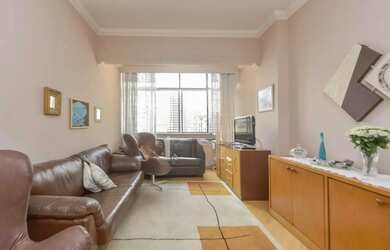 Imagem: O apartamento possui 2 Dormitórios, 2 Banheiros, 90m² de Área