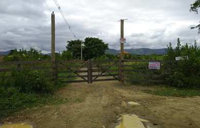 Imagem: A chácara possui 2000m² de Área e está localizado em Bela