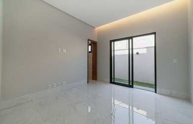 Imagem: A casa em condomínio possui 4 Dormitórios, 5 Banheiros, 3