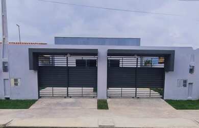 Imagem 2: Caraguatatuba - Casa Padrão - Jardim das Palmeiras