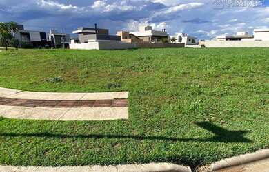 Imagem: O terreno possui 589m² de Área e está localizado em Alphaville