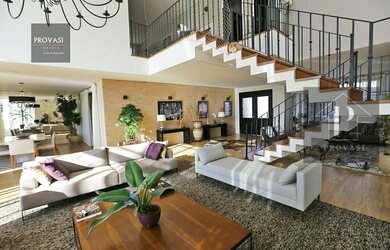 Imagem 2: Casa Alto Padrão para Venda em Tamboré Santana de Parnaíba-SP