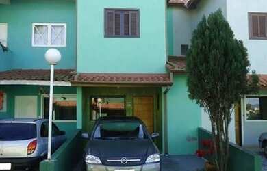 Imagem: A casa em condomínio possui 3 Dormitórios, 2 Banheiros, 1