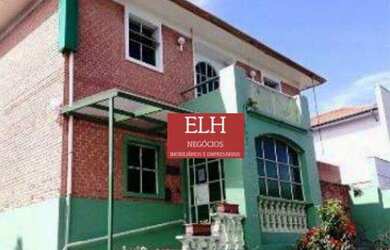 Imagem: O depósito possui 5 Vagas na garagem, 450m² de Área e está