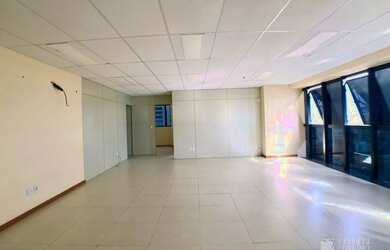 Imagem: O depósito possui 220m² de Área, Imóvel novo e está localizado