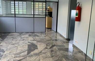 Imagem: O depósito possui 68m² de Área e está localizado em Vila