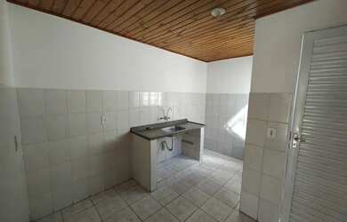 Imagem: A casa possui 2 Dormitórios, 1 Banheiro, 68m² de Área e