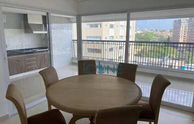 Imagem: O apartamento possui 4 Dormitórios, 4 Banheiros, 5 Vagas na