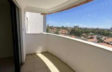 Imagem 5: Lindo AP amplo e repleto com planejados em ótima localização na zona...