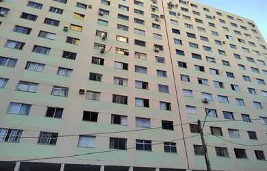 Imagem: O apartamento possui 1 Dormitório, 1 Banheiro, 1 Vaga na garagem