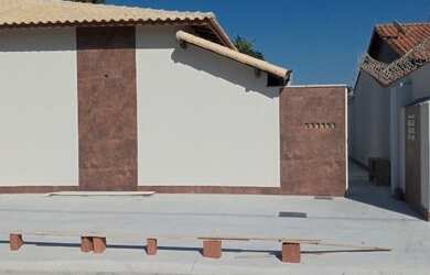 Imagem: A casa em condomínio possui 2 Dormitórios, 1 Banheiro e está