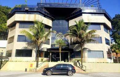 Imagem: O depósito possui 2 Vagas na garagem, 56m² de Área e está