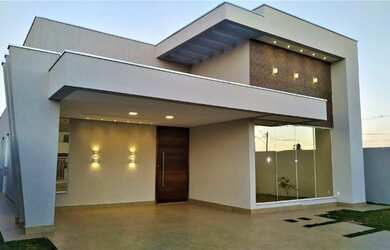 Imagem: A casa possui 3 Dormitórios e 3 Banheiros e está localizado