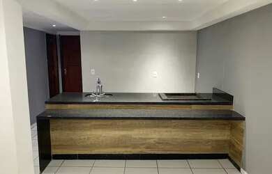 Imagem: A casa possui 2 Dormitórios e 1 Banheiro e está localizado