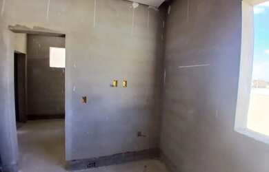 Imagem 3: Sobrado à venda no Bairro Ibituruna - Vista para a serra