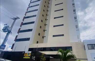 Imagem: O apartamento possui 4 Dormitórios, 2 Banheiros, 2 Vagas na