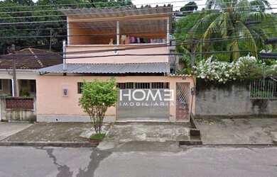 Imagem: A casa em condomínio possui 3 Dormitórios, 3 Banheiros, 174m²