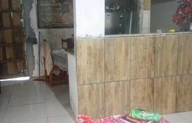 Imagem: A casa possui 2 Dormitórios, 1 Banheiro, 20m² de Área e