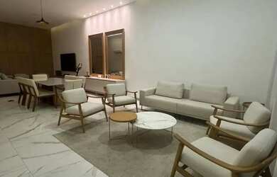 Imagem: A casa em condomínio possui 3 Dormitórios, 5 Banheiros, 2