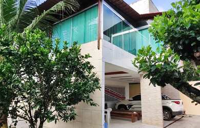 Imagem: A casa possui 4 Dormitórios, 4 Banheiros, 3 Vagas na garagem