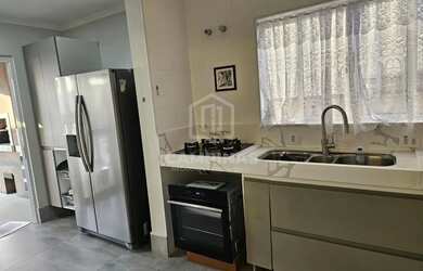 Imagem 12: casa - Bosque - Vinhedo. Piscina, Churrasqueira, VarandaeLareira