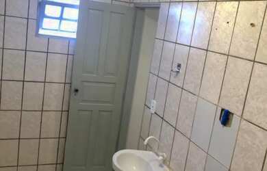 Imagem 15: Casa Temporada Guriri. Churrasqueira, Acomodam 12 pessoas, 2 Vagas na...