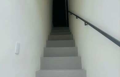 Imagem 3: Casa 2/4 suite / primeiro andar