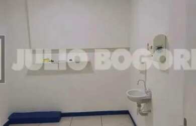 Imagem 13: Méier - Loja - frente de rua - 89 m² - vaga de garagem - sol da manhã