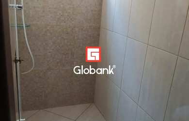 Imagem 8: Casa em Montes Claros, no bairro Vila Campos, à venda