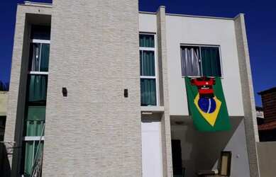 Imagem: A casa possui 3 Dormitórios, 4 Banheiros e está localizado