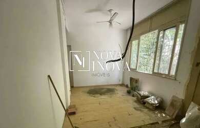 Imagem: O apartamento possui 1 Dormitório, 1 Banheiro, 38m² de Área