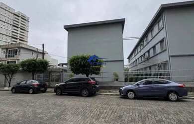 Imagem: A kitnet possui 1 Dormitório, 1 Banheiro, 1 Vaga na garagem