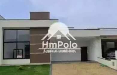 Imagem: A casa em condomínio possui 3 Dormitórios, 4 Banheiros, 4