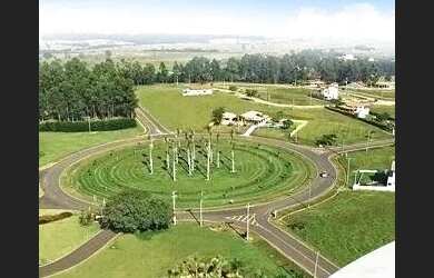 Imagem: O terreno possui 430m² de Área e está localizado em Porangaba