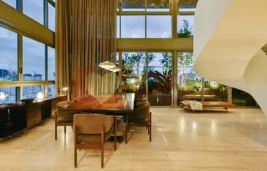 Imagem: O apartamento possui 2 Dormitórios, 2 Banheiros, 2 Vagas na